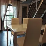 Les Colombages Nyaraló *